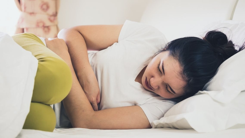 Cần quan sát kỹ thực phẩm trước khi dùng để tránh ăn phải giòi