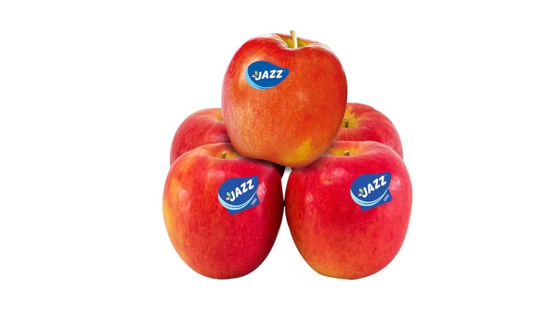 Giống táo này được lai tạo giữa Royal Gala và Braeburn