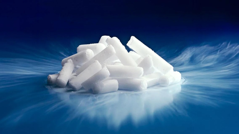 Nhiều người muốn biết thông tin đá khô giữ lạnh được bao lâu